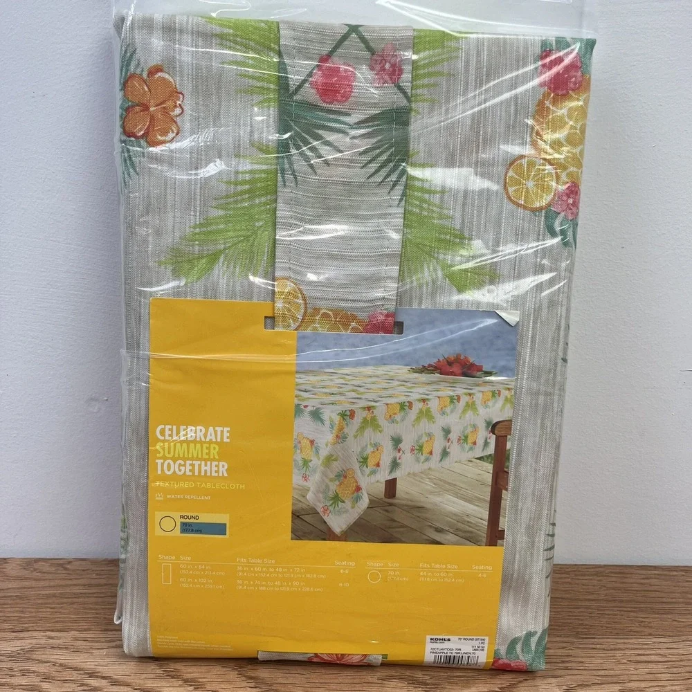 Celebrate Summer Together 70‎ in Round Tablecloth Pineapples Indoor/Outdoor NEW